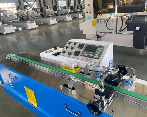Butyl Sealant Coating Machine For Insulating Flass